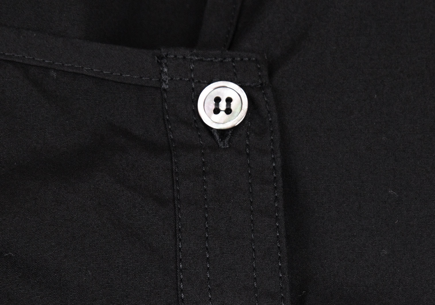Yohji Yamamoto ＋NOIR コットン ボタン開きマントシャツ-