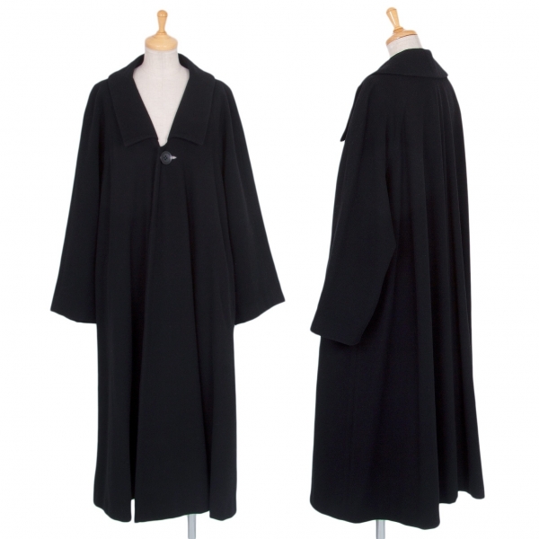 Womens Clothing Coats Capes Yohji Yamamoto Wool Asymmetric Cape in Black 