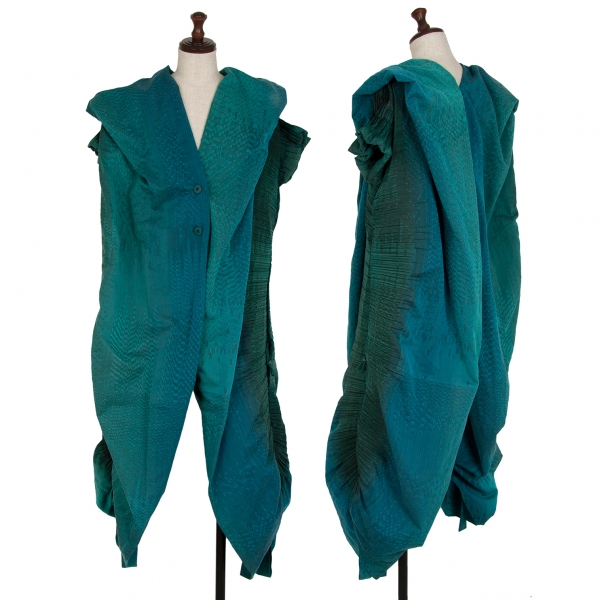 ISSEY MIYAKE FETE A-POC INSIDE Shirring Pleats Coat Green 2 | PLAYFUL
