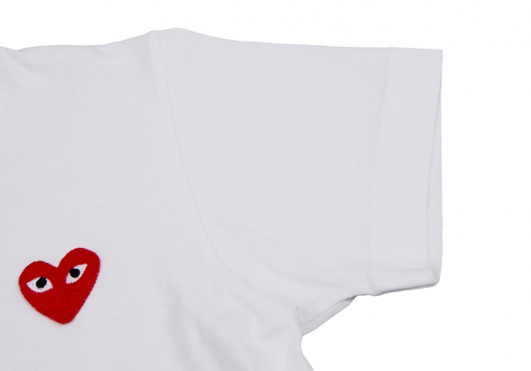 COMME des GARCONS Big Heart Print Emblem T Shirt White XS | PLAYFUL