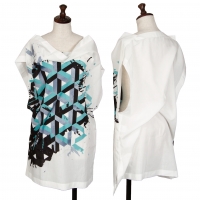  ISSEY MIYAKE 132 5. Printed Snap Button Sleeveless Shirt (Jumper) White 2