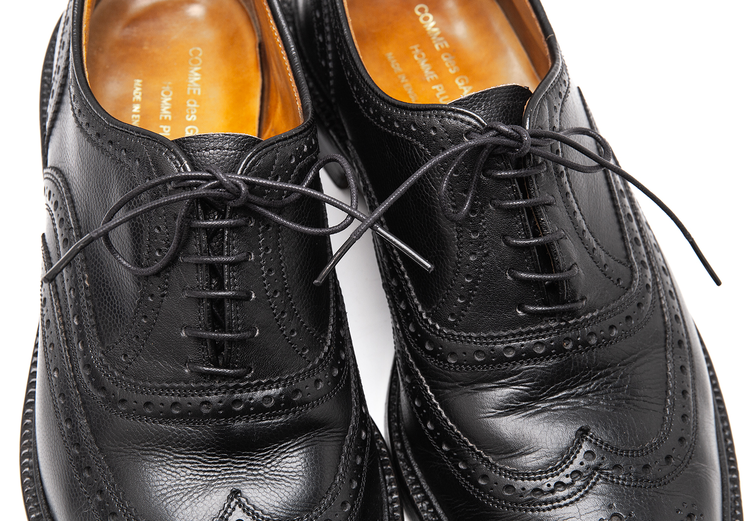 コムデギャルソンオムプリュス 革靴 ブラック写真をご覧下さいませ