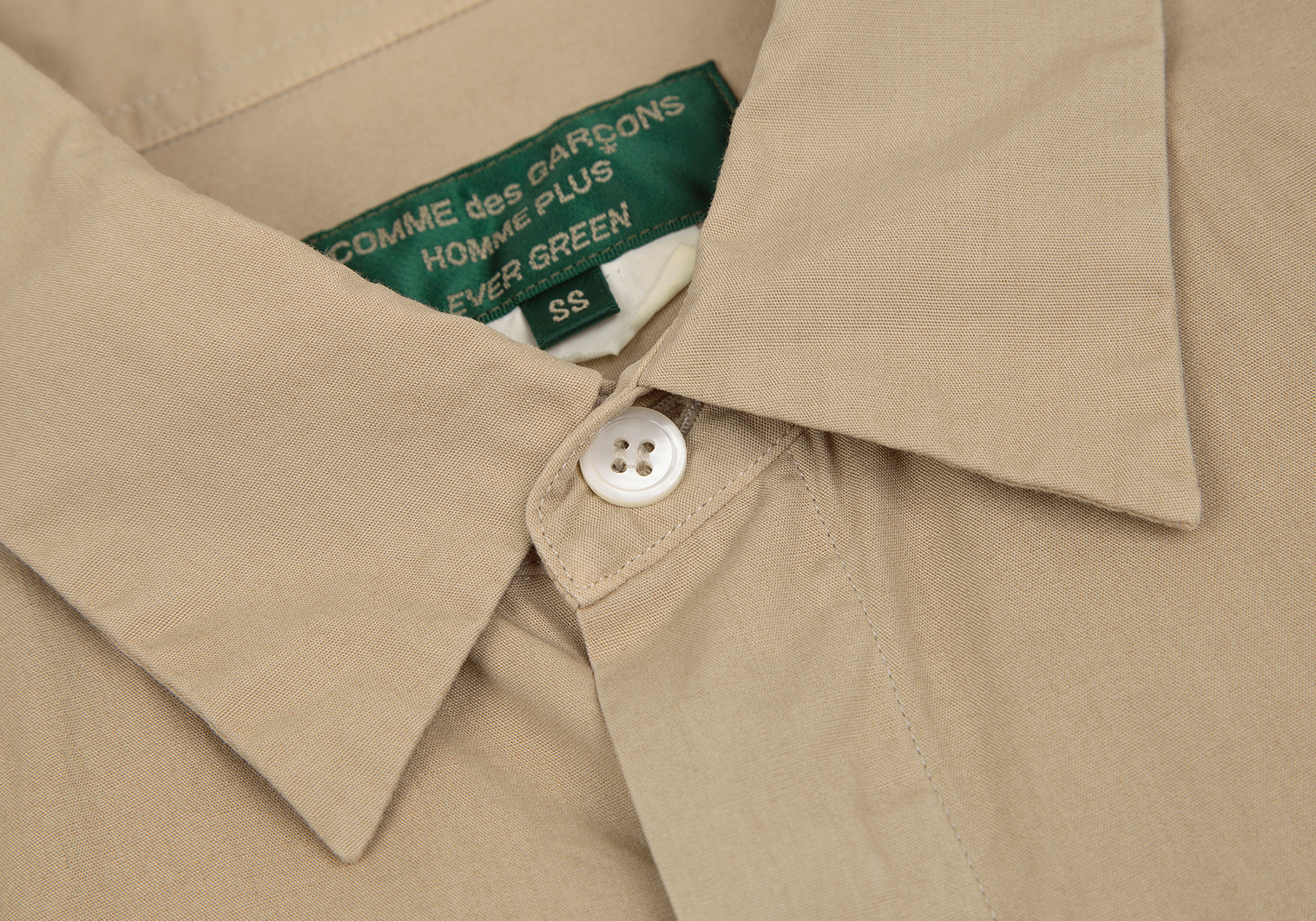 未使用タグ付き DOLCE&GABBANA タイ止めボタン付き デザインシャツ-