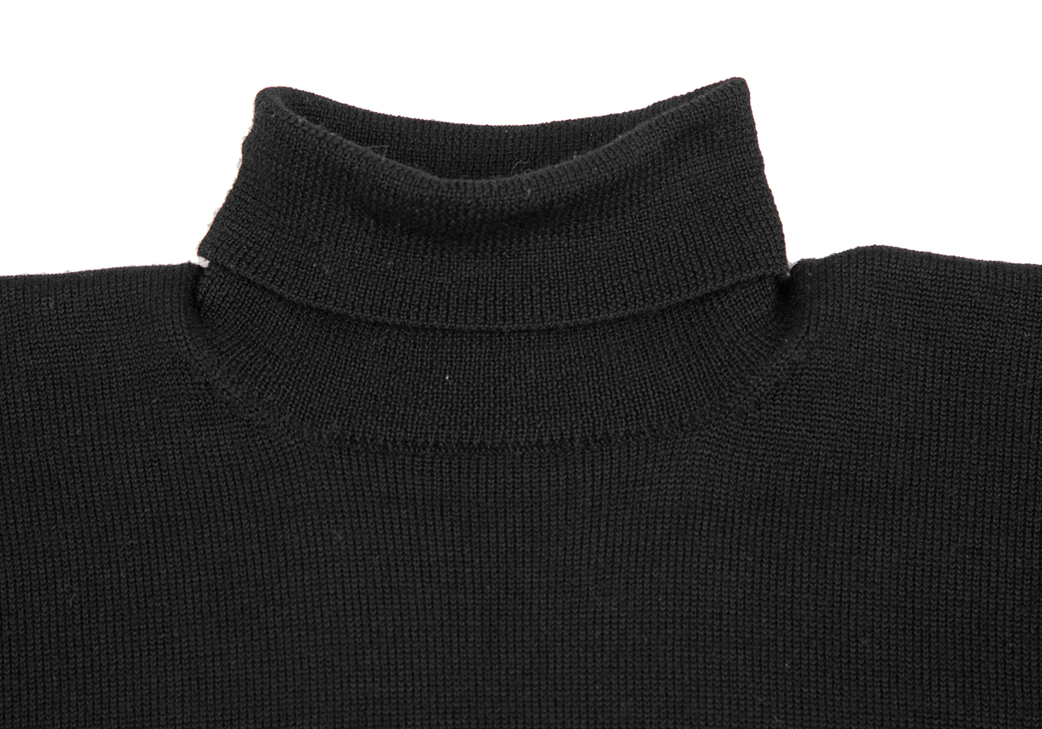 COMME des GARCONS 黒タートル\nジャンル：タートルネックセーター