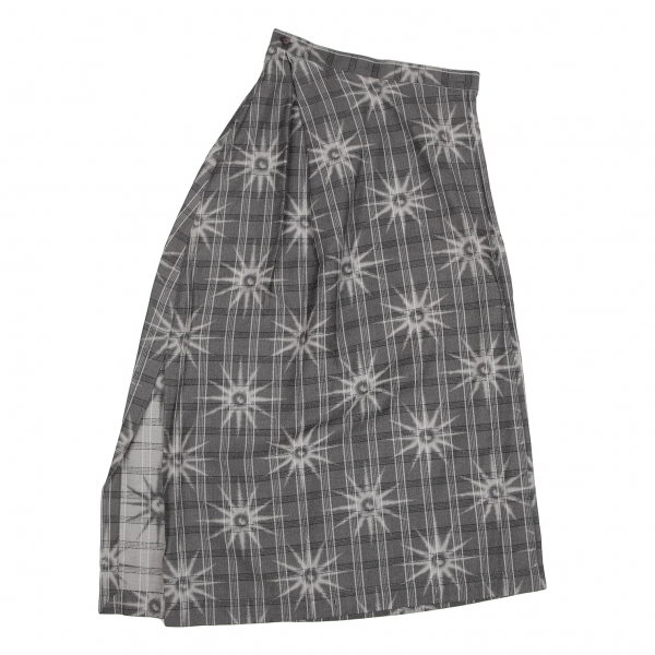 ISSEY MIYAKE Jacquard Tartan Check Skirt Grey 9 | PLAYFUL