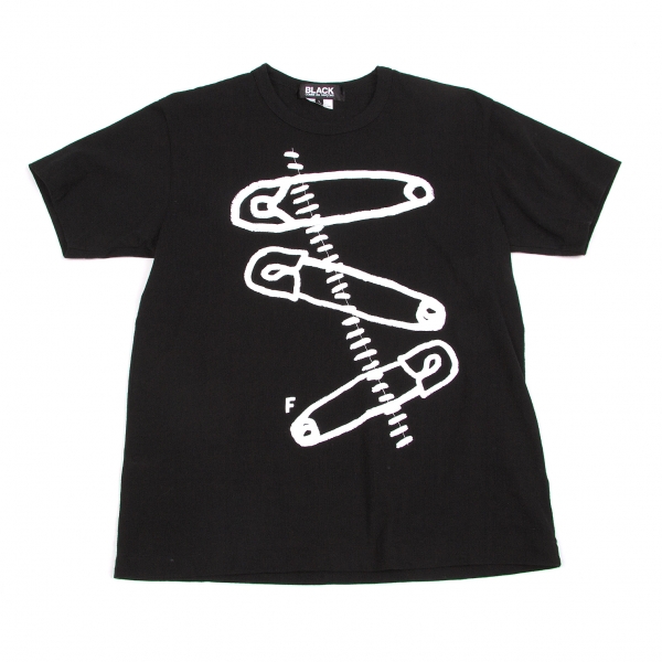 ブラック コムデギャルソンBLACK COMME des GARCONS セーフティピンプリントTシャツ 黒白L