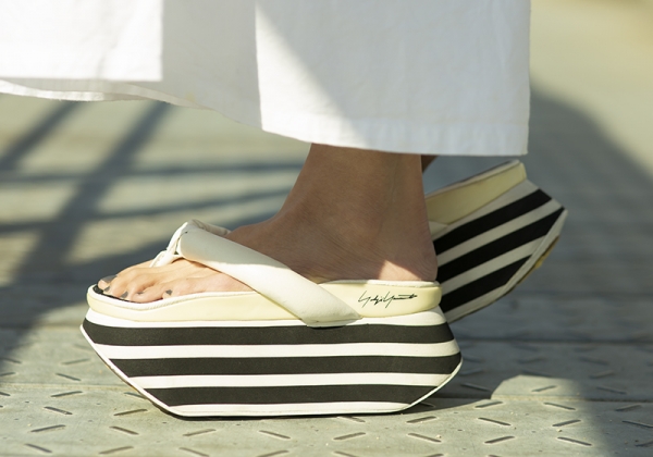 yohji yamamoto geisha sandals