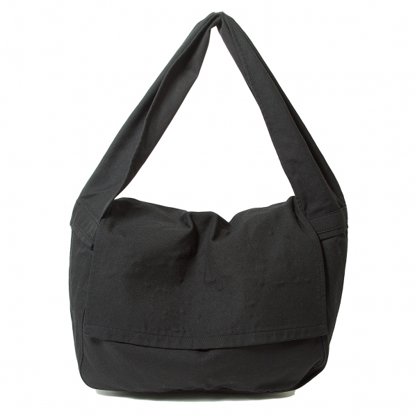COMME des GARCONS HOMME PLUS Wool Messenger Bag Black | PLAYFUL