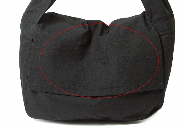 COMME des GARCONS HOMME PLUS Wool Messenger Bag Black | PLAYFUL