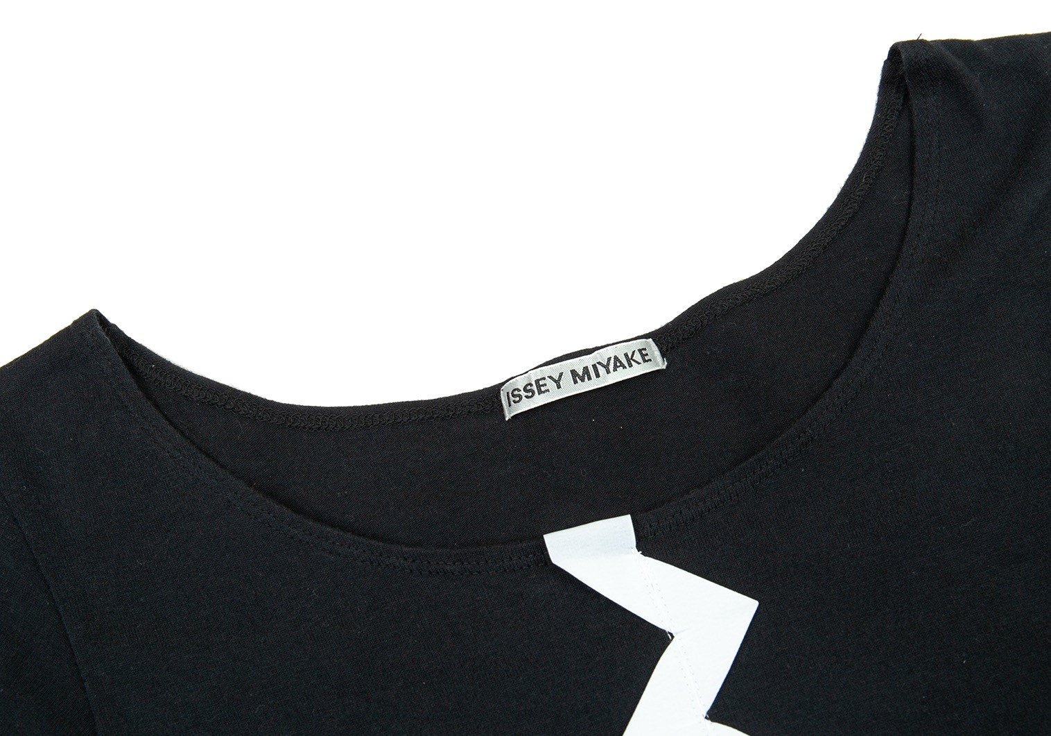イッセイミヤケISSEY MIYAKE テープ縫い付けデザインTシャツ 黒2