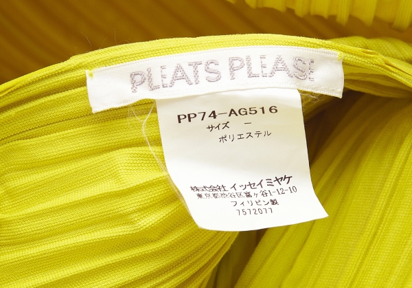 PLEATS PLEASE Pleated Tote Bag Yellow   PLAYFUL