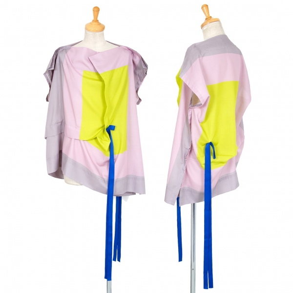 ISSEY MIYAKE 132 5. Press Pleats Sleeveless Shirt Multi-Color 2