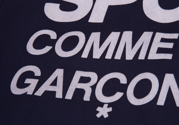 コムデギャルソンCOMME des GARCONS 製品染めロゴプリントトラック 
