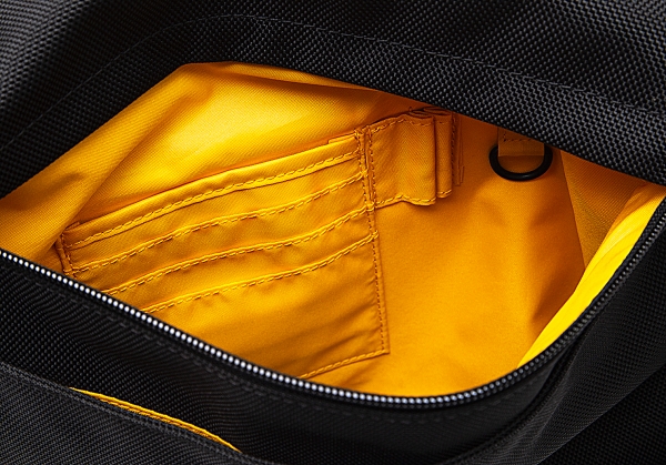 TUMI T-TECH Nylon Shoulder Bag Black | PLAYFUL